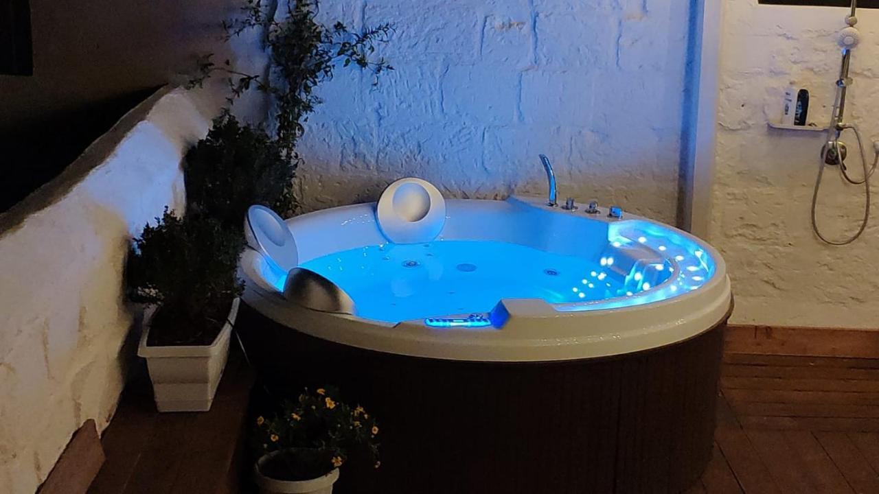 Amalfi Pool Suite - Puglia Mia Apartments Monopoli Extérieur photo